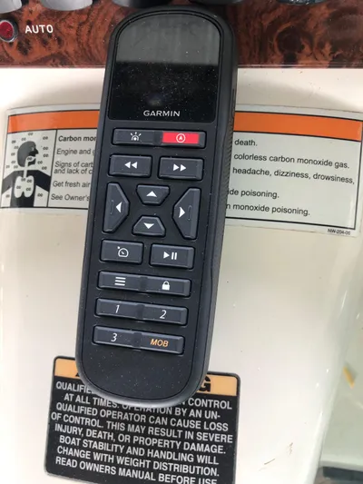 Deep Runner Yacht Photos Pics 