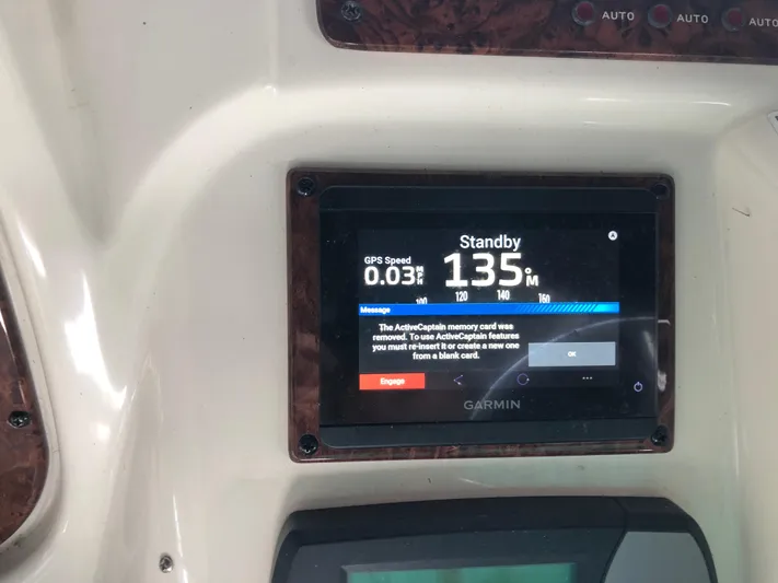 Deep Runner Yacht Photos Pics 