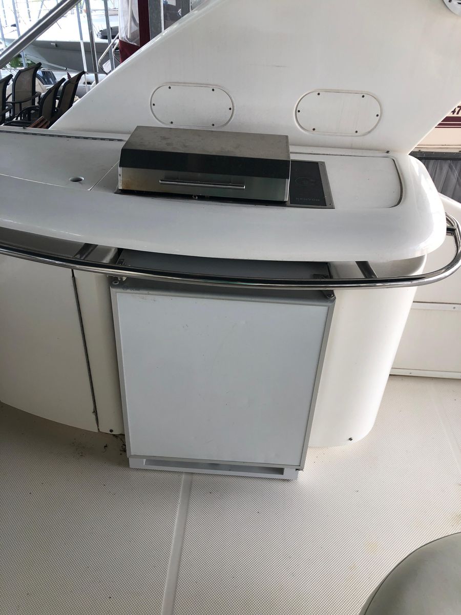 2007 Meridian 58 