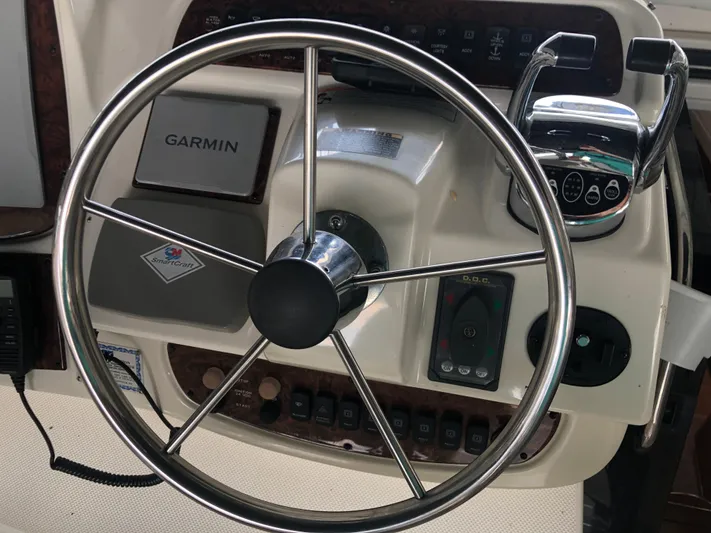 Deep Runner Yacht Photos Pics 