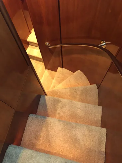 Deep Runner Yacht Photos Pics 