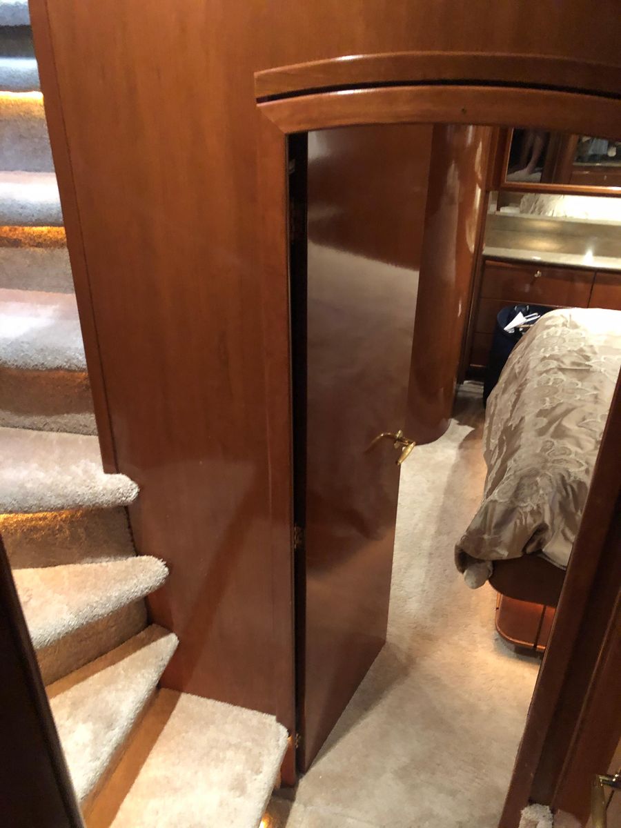 2007 Meridian 58 