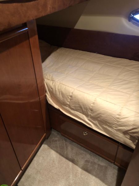 2007 Meridian 580 Pilothouse