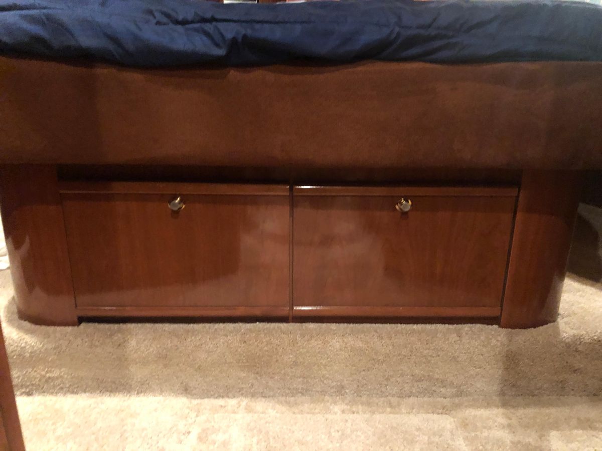 2007 Meridian 58 