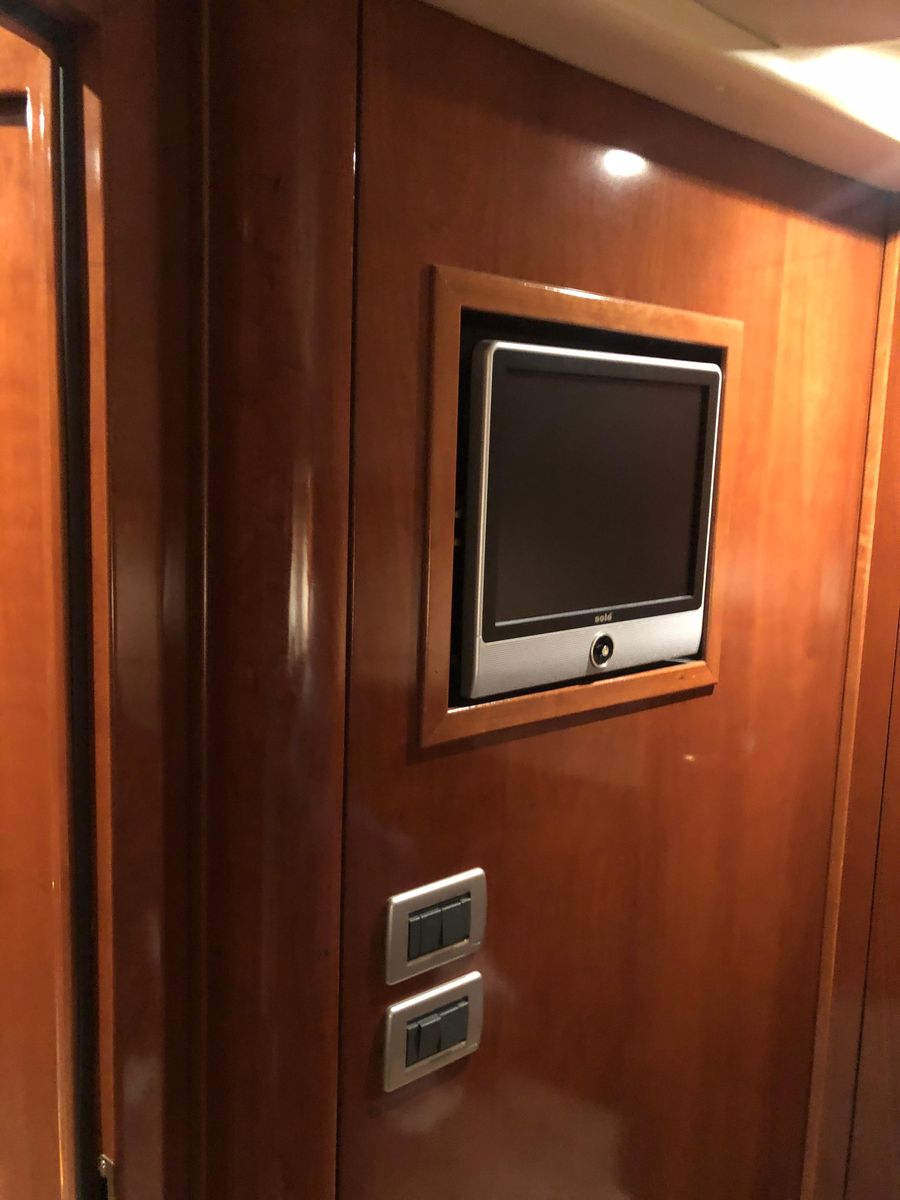 2007 Meridian 58 