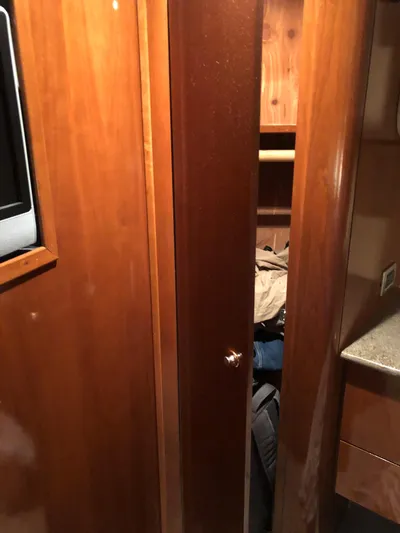 Deep Runner Yacht Photos Pics 