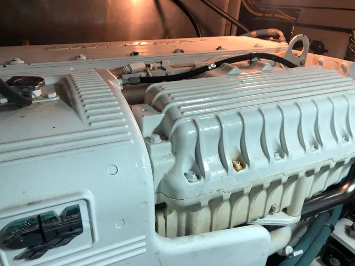 Deep Runner Yacht Photos Pics 