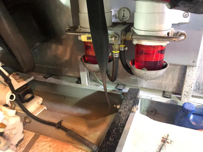 Deep Runner Yacht Photos Pics 