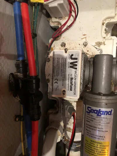 Deep Runner Yacht Photos Pics 