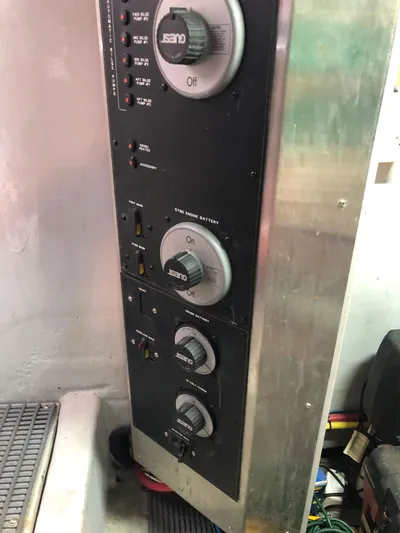 Deep Runner Yacht Photos Pics 