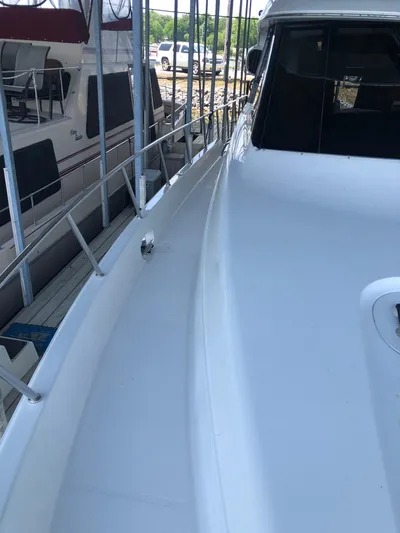 Deep Runner Yacht Photos Pics 