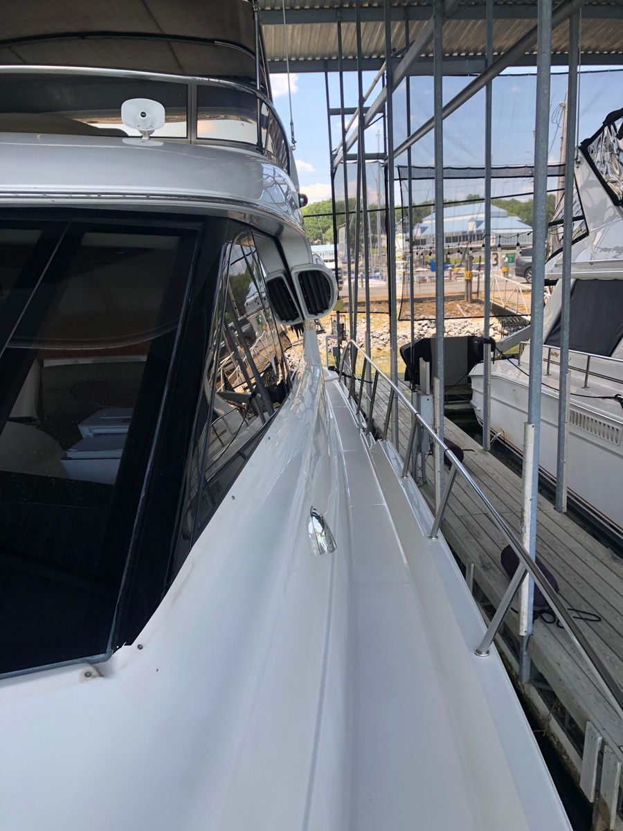 2007 Meridian 58 