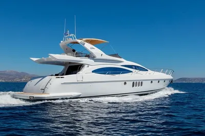 Azimut 68 Plus