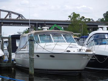 Tiara Yachts 35 Express