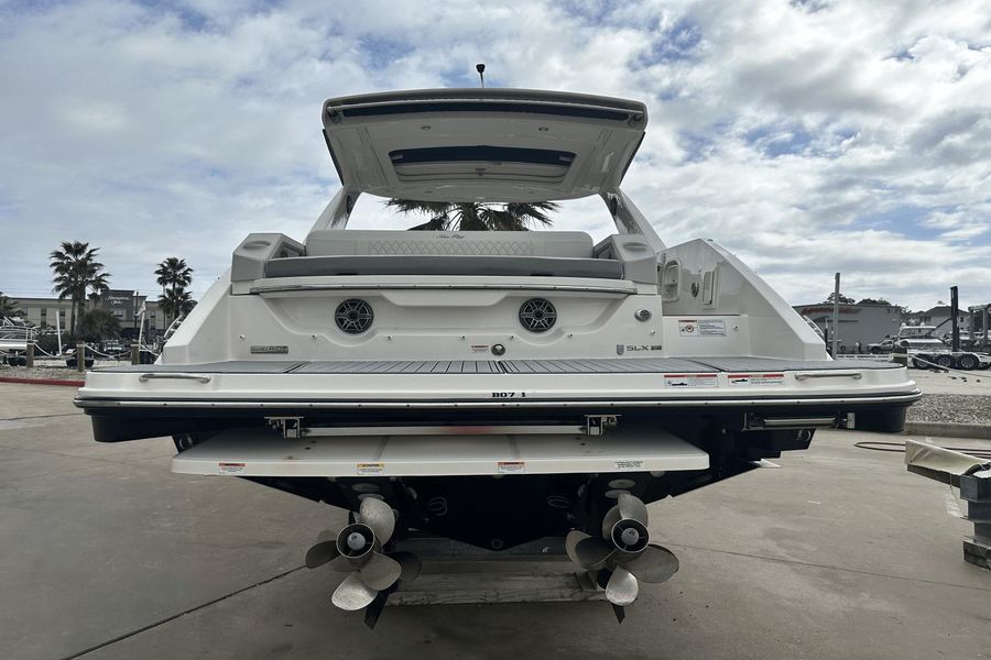 2020 Sea Ray 310 SLX