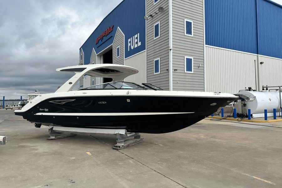 2020 Sea Ray 310 SLX