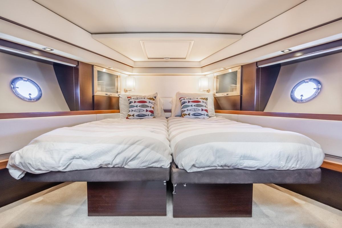 2014 Tiara Yachts 50 