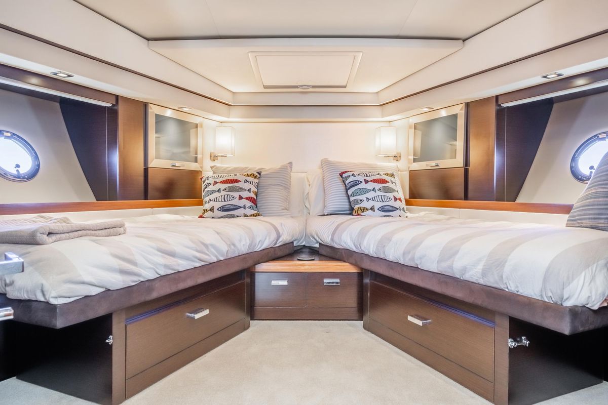 2014 Tiara Yachts 50 