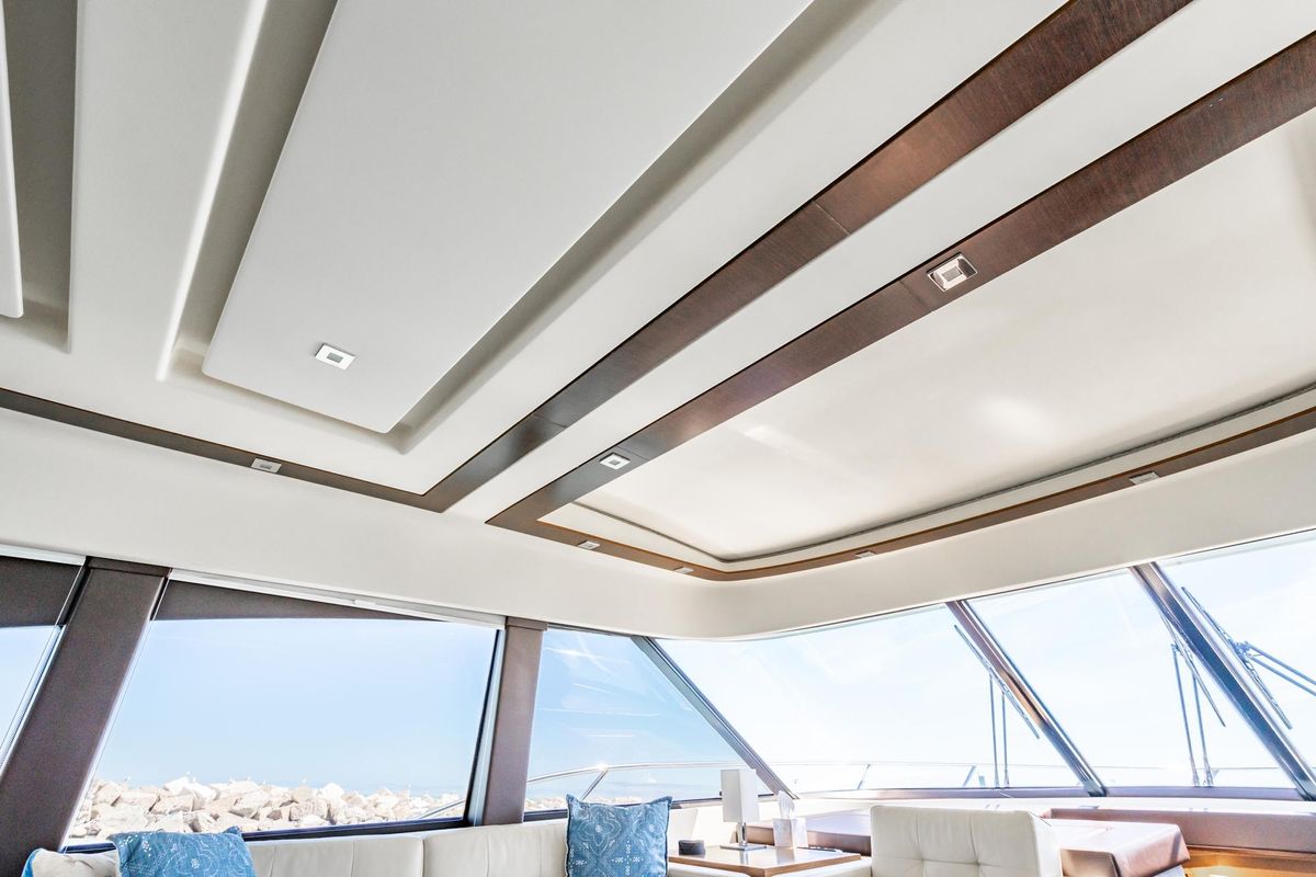 2014 Tiara Yachts 50 