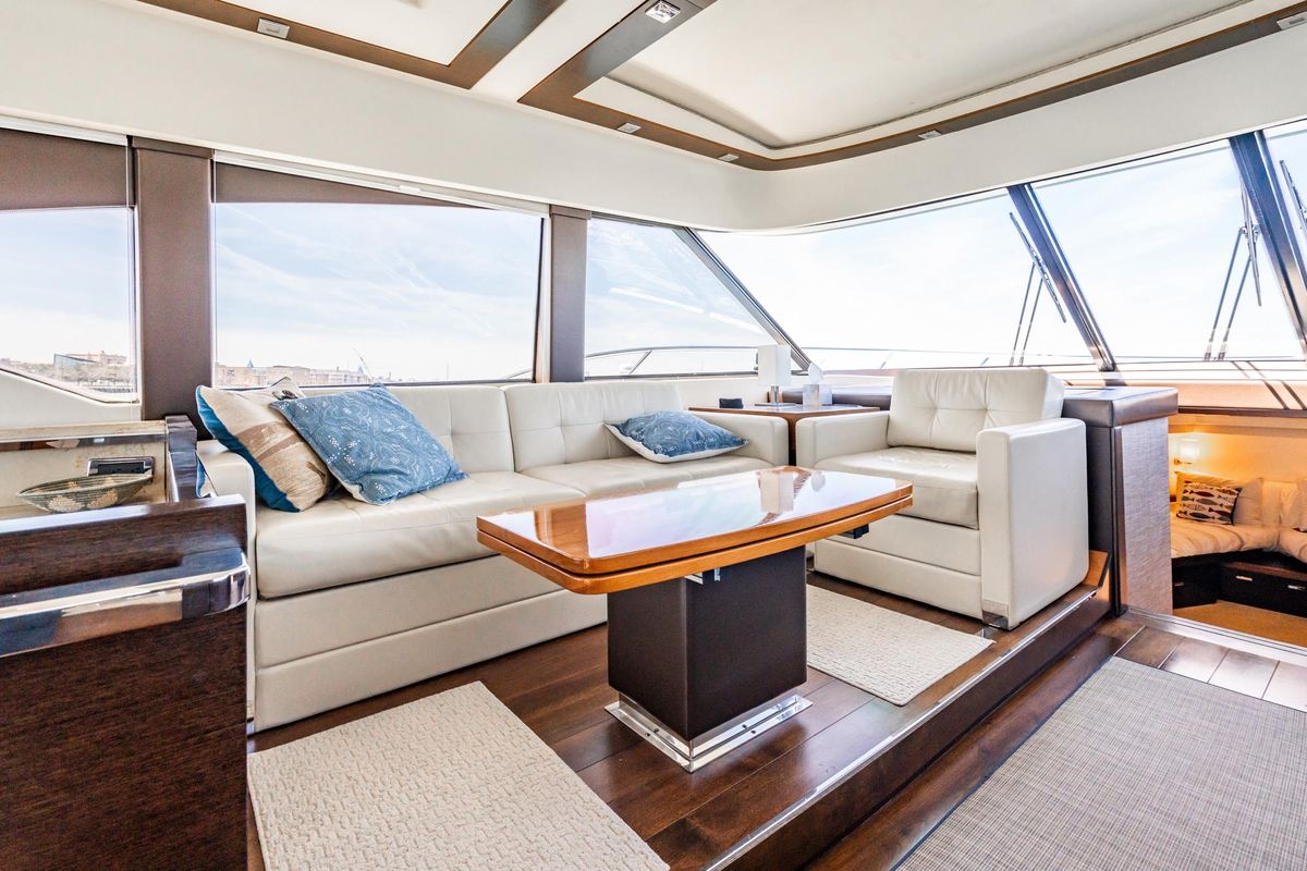 2014 Tiara Yachts 50 