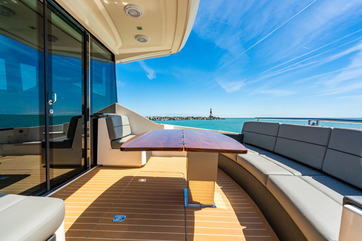 2014 Tiara Yachts 50 