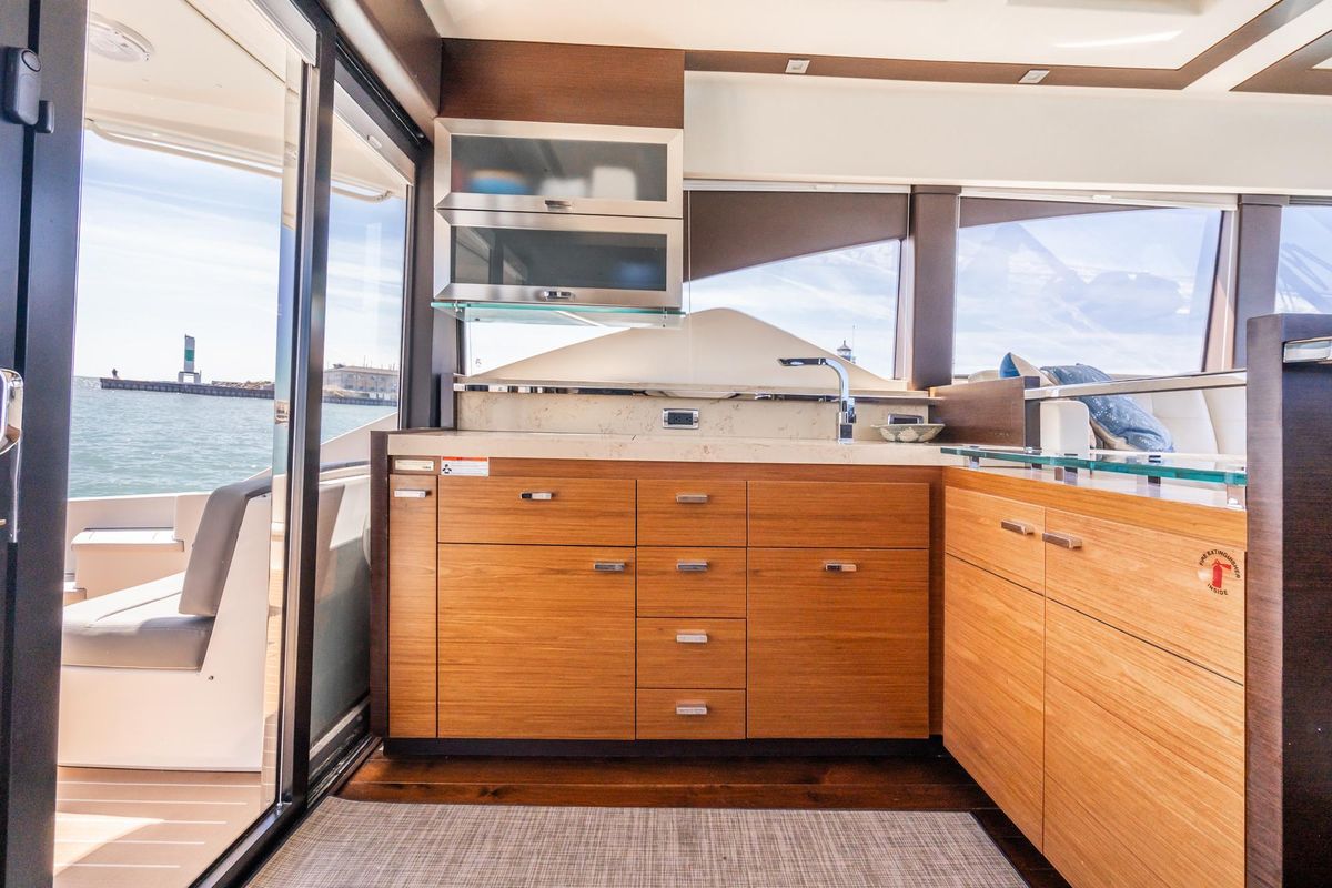 2014 Tiara Yachts 50 