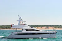 Catamaran Motor Yacht Euphorie 5