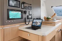Catamaran Motor Yacht Euphorie 5
