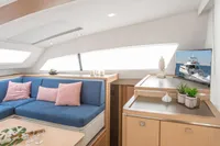 Catamaran Motor Yacht Euphorie 5