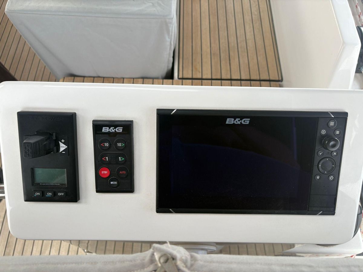 2022 Bavaria 51 