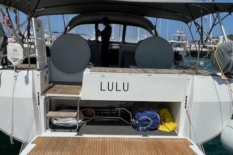 2022 Bavaria 51 