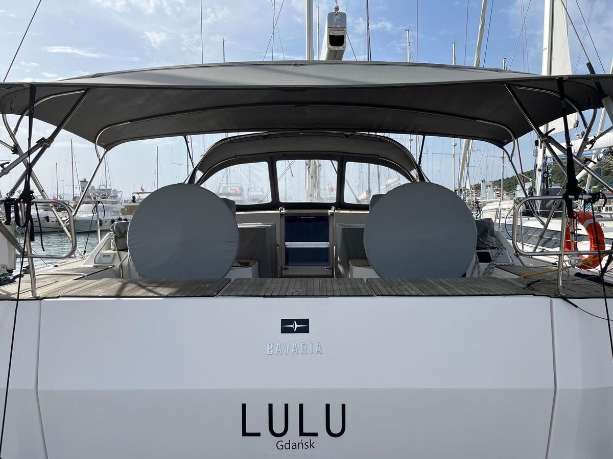 2022 Bavaria 51 