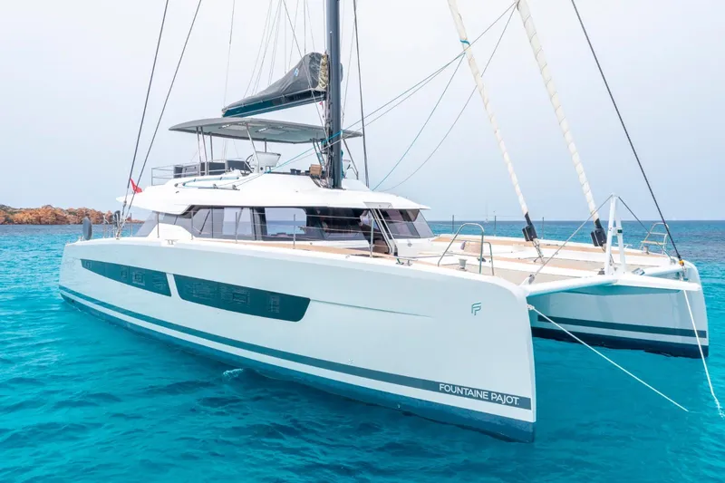 Semper Fidelis Yacht Photos Pics Fountaine Pajot Alegria 67 catamaran sailing