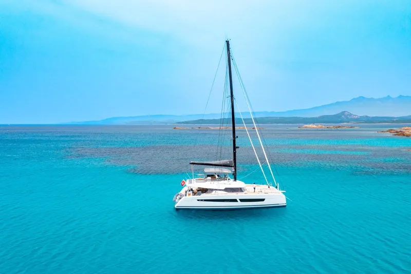 Semper Fidelis Yacht Photos Pics Multihull 2022 Fountaine Pajot Alegria 67 exterior