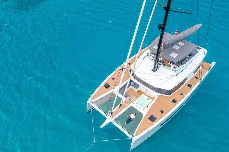 Semper Fidelis Yacht Photos Pics Multihull Fountaine Pajot Alegria 67