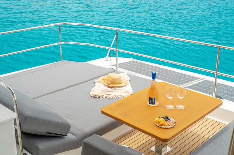 Semper Fidelis Yacht Photos Pics Sundeck deck of 2022 Fountaine Pajot Alegria 67