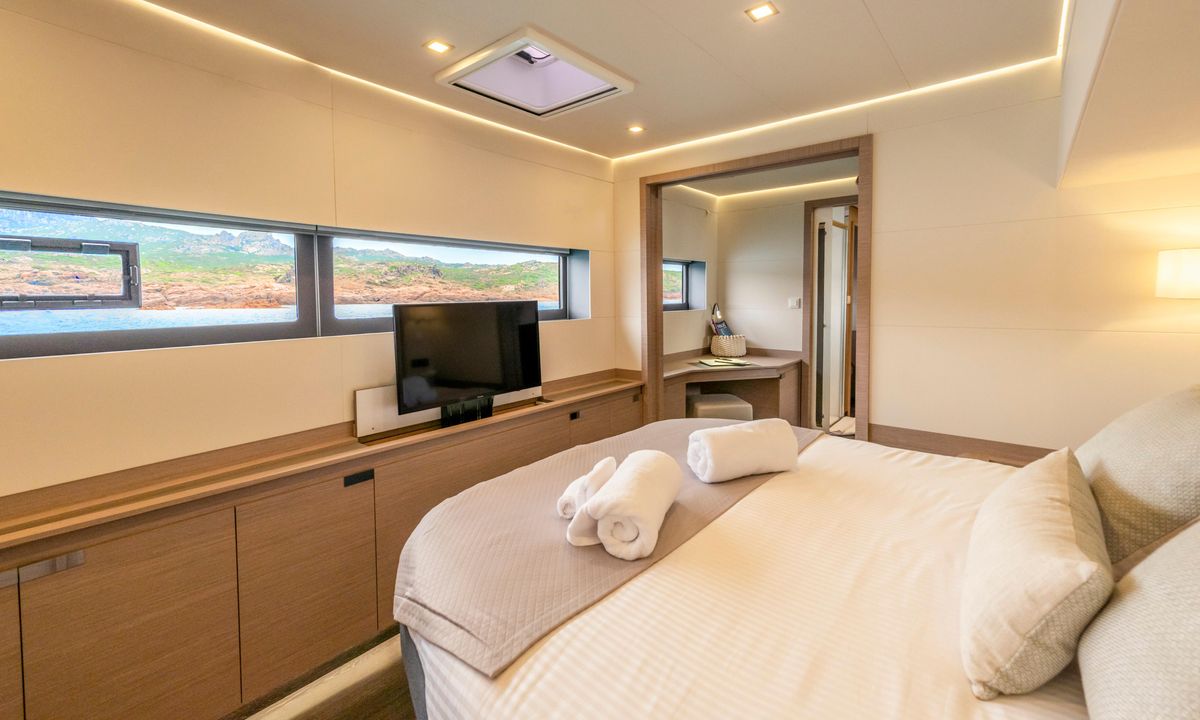 2022 Fountaine Pajot 66 