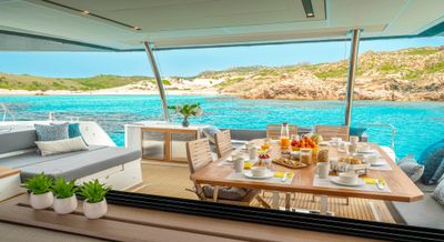 Yacht