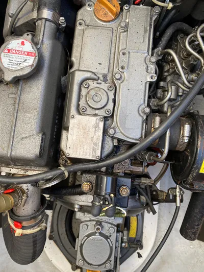 Eugenite Yacht Photos Pics 