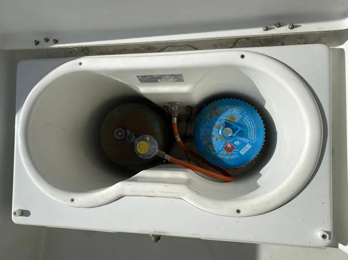 Eugenite Yacht Photos Pics 