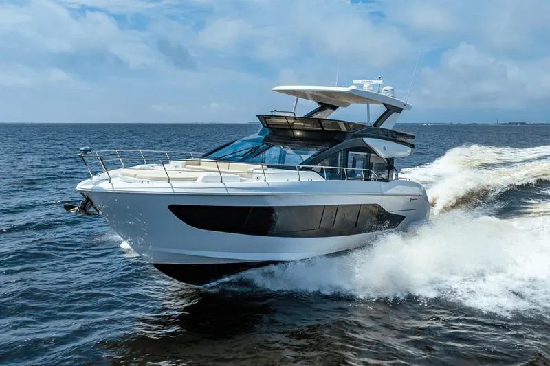  Yacht Photos Pics 