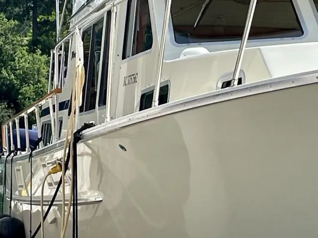 Venture 1 Yacht Photos Pics 1985 Tollycraft 43 yacht docked at marina.