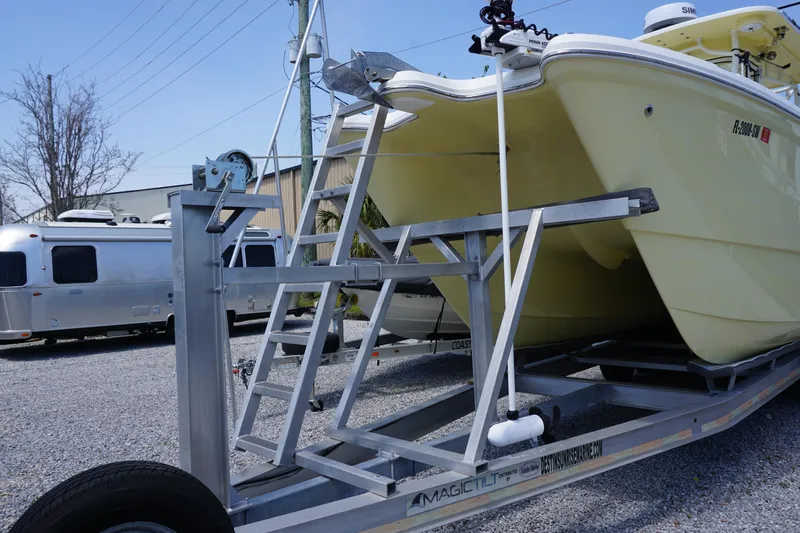 No Name Yacht Photos Pics 2020 29 World Cat 295 CC Trailer