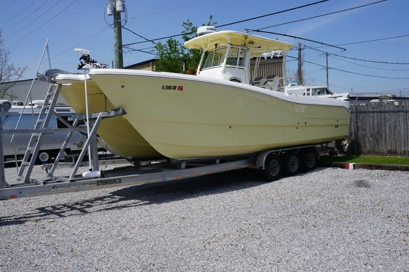 No Name Yacht Photos Pics 2020 29 World Cat 295 CC Trailer