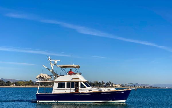 2002 Sabre Sabreline Flybridge Sedan