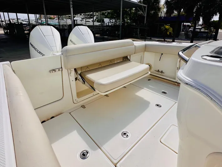 Priced To Sell! Yacht Photos Pics 2020 Boston Whaler 280 Outrage boat with foldable seating and twin Mercury engines.
