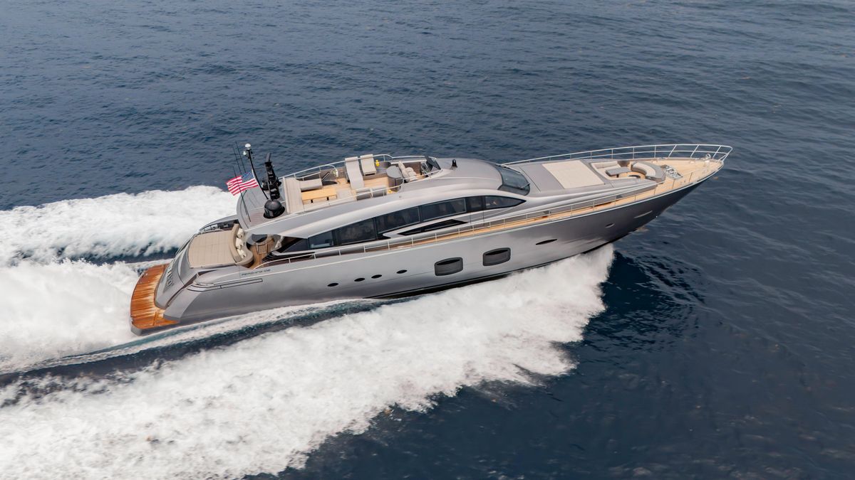 2021 Pershing 108 