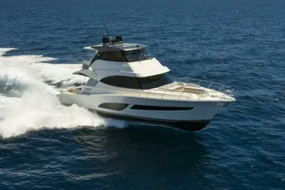 Riviera 58 Sports Motor Yacht