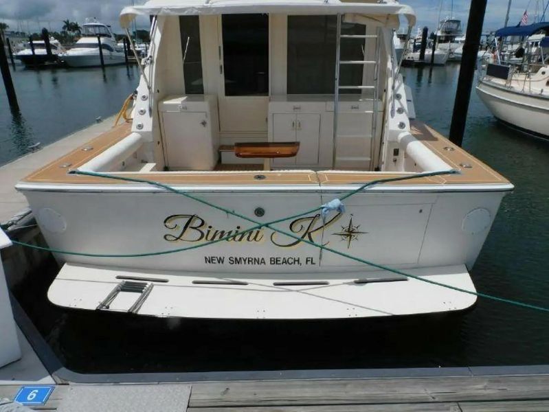1988 Bertram 42 Motor Yacht
