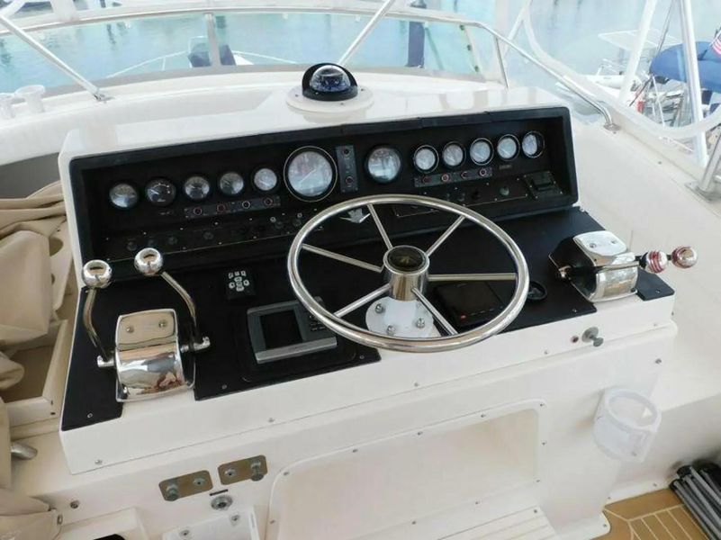 1988 Bertram 42 Motor Yacht